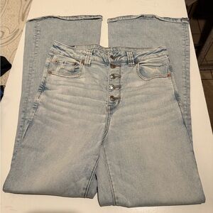 American Eagle Outfitters Light Wash Wide Leg Jeans